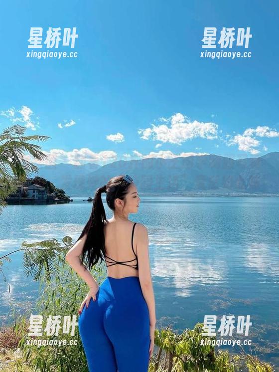 120斤的小王同学 微密圈 - 翻看120斤的小王同学制服写真图册,发现她的“校园生活”竟然如此味道十足。
