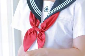 Addielyn(에디린)的白色写真集，还是只穿白的那种？