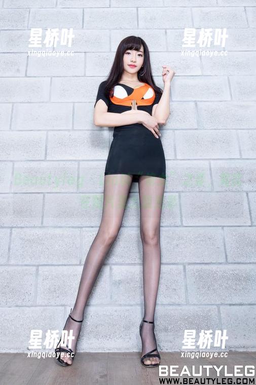 Beautyleg-Lia Beautyleg - Lia以“修女”之姿,竟能在照片里大放光彩