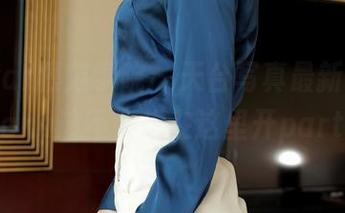 MFStar模范学院 – 天台写真最新上线，奈美nana该不会想在这里开party吧？