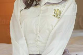 MFStar模范学院 – 黄乐然吊带照片，让高清画质更添些许暧昧？