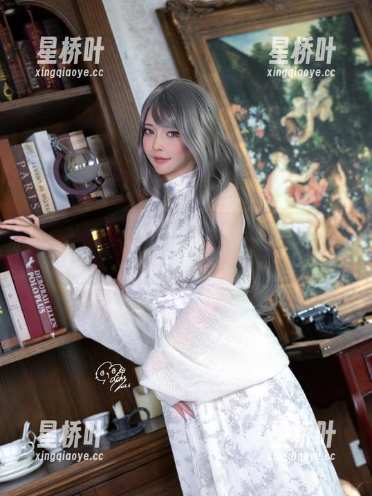 Machi马吉 Machi马吉加上罗宾的组合,崩坏与星穹铁道的私拍,套图暗藏玄机哦。