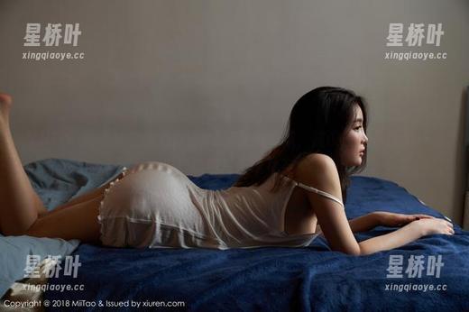 MiiTao蜜桃社 - 桃乃香Tina红裙写真集，建议搭配一杯果汁，果然颜值与美味并存。