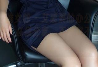 TuiGirl推女郎 – 艾栗栗的办公室系列是真香警告，必须分享，不然对不起我的小心脏。