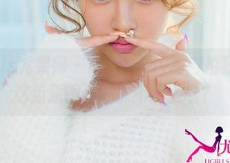 UGirls尤果网 – 南湘baby的自拍狂想：这组原图到底能不能上墙？