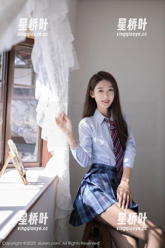Xiuren秀人网-可儿kayen Xiuren秀人网 - 在泳池里,可儿kayen的每一个姿态都像是刻意而为,搞得我也想分享这些图片了。