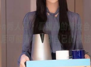 Xiuren秀人网 – 夏甜甜的修女合集，下载后可能要小心你自己的想法。