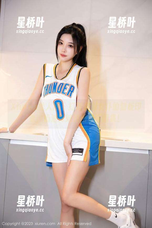 Xiuren秀人网-奶油妹妹 Xiuren秀人网 - 打破你对女仆的刻板印象,奶油妹妹推出神奇图集!