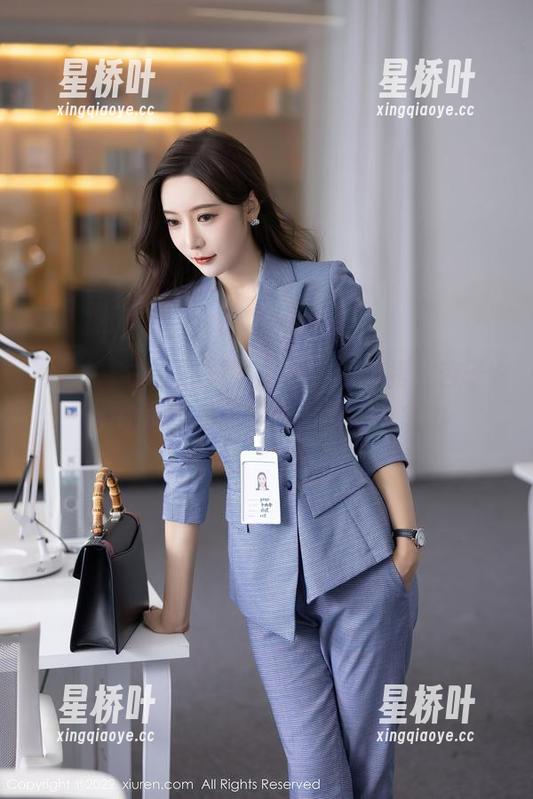 Xiuren秀人网-杏子Yada Xiuren秀人网 - 喔,那条连衣裙,杏子Yada的图册流露出几分本色魔力