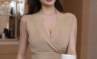 Xiuren秀人网 – 白浅浅的图包更新，天使降临？噢，是我眼花了。