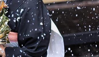 Xiuren秀人网 – 福利不止一点点，陆萱萱cecillia红裙写真让人想多看几眼