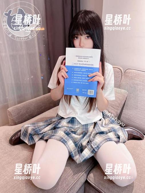 at鲨鱼 感官小冒险:在at鲨鱼的熊熊羊羔绒私房里随意闲逛