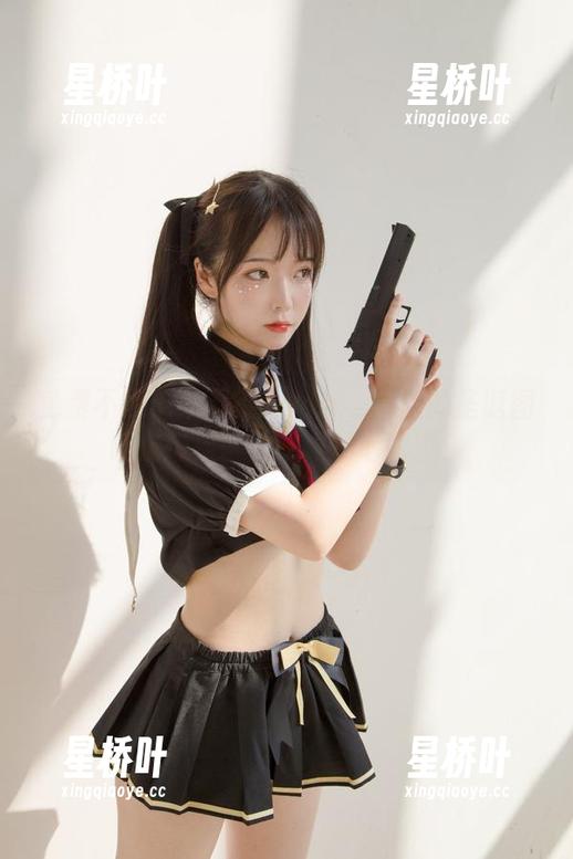 fushii_海堂 免费不等于不要?fushii_海堂的圣诞图让我想起了小时候的七彩糖!