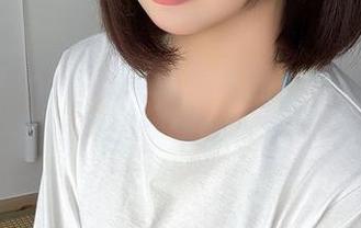 看，看！nagesa魔物喵的那张原图，真像只会撒娇的小猫！