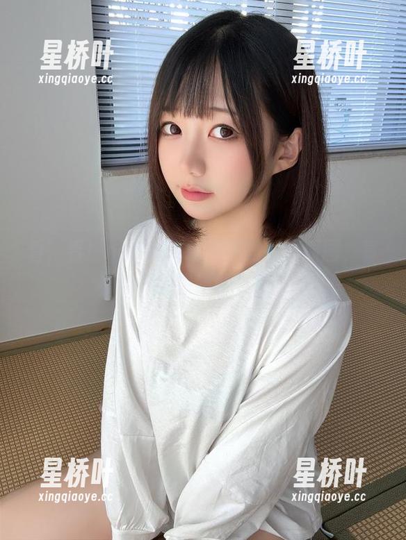 nagesa魔物喵 看,看!nagesa魔物喵的那张原图,真像只会撒娇的小猫!