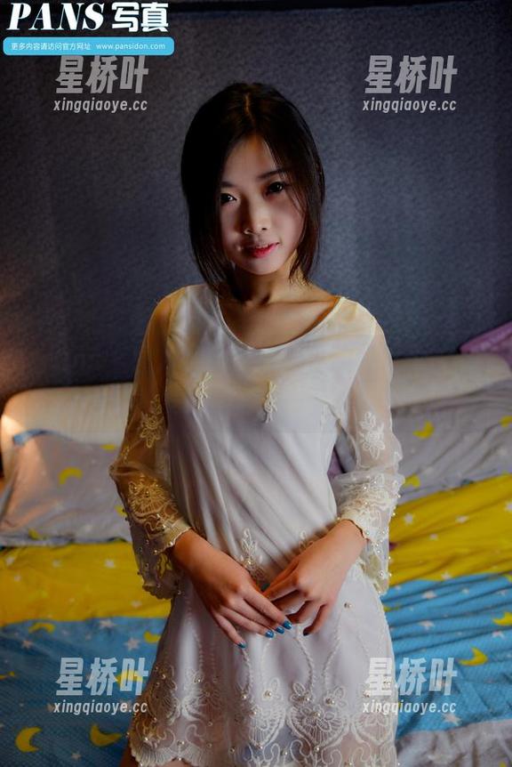 pans-诗诗 pans - 图片里的诗诗,校服竟然也能引发灵感精选一下吧