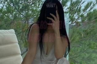 微密圈 – 吊带丝袜的俏妞t，合集里的每一张都值得一看