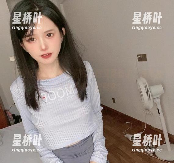 倦倦喵 听说倦倦喵的鱼骨胸衣原图又更新了,快来加入这场“喵”的聚会!