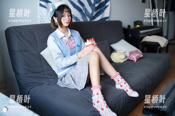 兔玩映画 在线带来兔玩映画的蓝色女仆,图片不只是一张而已