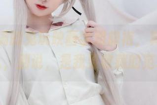 资源满满的兔玩映画学姐旗袍，真是眼花缭乱，别说，是我要收藏的范本。