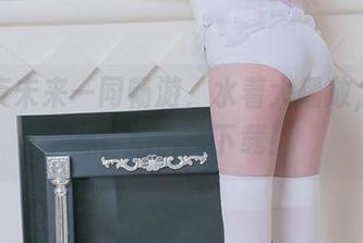 与千夜未来一同畅游，水着大播放，别犹豫，图片随下载！