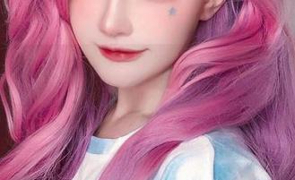 千夜未来的浴室在线，洗澡也能拍出大片，资源多得让你目不暇接！