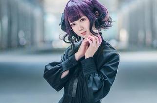 名赖弥七的毛衣记：我在无圣光的海洋里游泳…好舒服！