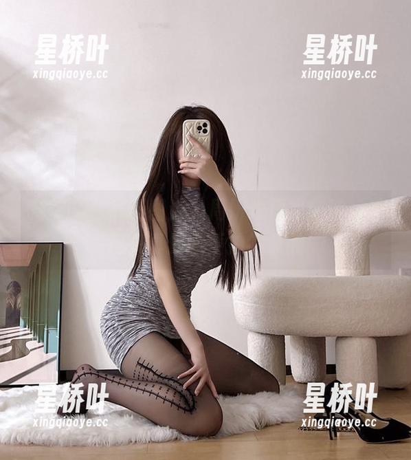 周妍希 微密圈 - 最新图库:周妍希居家随性,看起来真像随便拍的似的