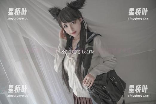 塔塔_Lo1iTa 这套塔塔_Lo1iTa的瑜伽原图,干脆开启维密秀嘛!