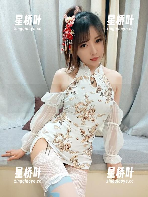 小女巫露娜 最新套图:小女巫露娜尝试把浪漫进行到底,白色恋人2021来袭!