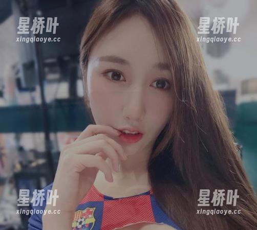 微密圈 - 来来来，小玉吃果冻的本钱实足合集，翻到后面不想停