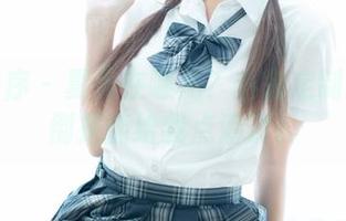 少女秩序 – 夏天在哪儿？小鱼定制的写真倒是能给我点清凉。