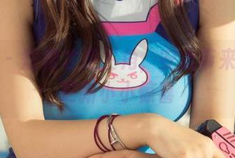 尤果网 – 短裙才是主角，安柔带来的写真更新小小惊喜