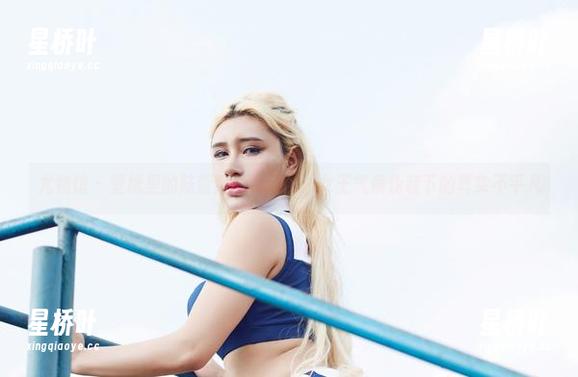 尤物馆-陆萱萱Cecilia 尤物馆 - 壁纸里的陆萱萱Cecilia:女王气质伪装下的真实不平凡