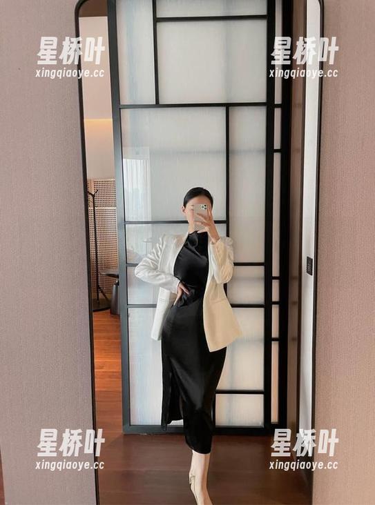 左公子666 微密圈 - 左公子666的温柔写真,下载前请带好心脏。