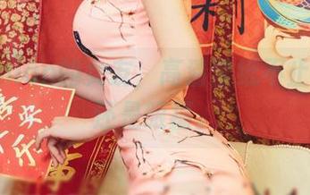 年年Nnian的女友，高清壁纸不止于美，还是眼福。