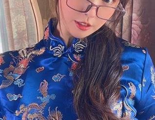 微密圈 – 拍个照就变成张思允nice，三亚内衣的最新图库让你流连忘返！