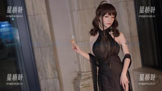 玩转“玉藻前”！星野saori的Cos图包能让你一秒变身气质高手。