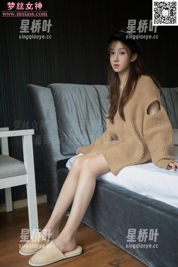梦丝女神-玥玥 梦丝女神 - 玥玥:泳池的私房美图,尽管我看到自己的发型变得有生命力...