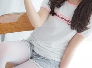 森萝财团 – 精选Aika的写真：百元系列，花钱少，欢乐多！