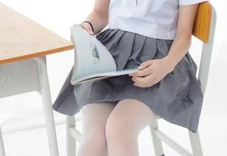 森萝财团 – 没有篮筐！是谁让卉子的写真变得如此定制非凡，80D白丝就是答案！