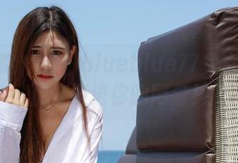 模范学院 – 看！blueblue77兔女郎写真正在搬进你的网盘！