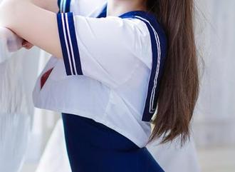 为啥樱井小莜能把女房东COS得如此完美？图册让我找到了答案！