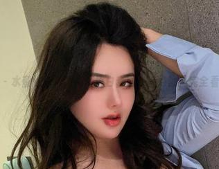 微密圈 – 水蜜桃米米的高清黑白套图，亮点就是完全看不懂！