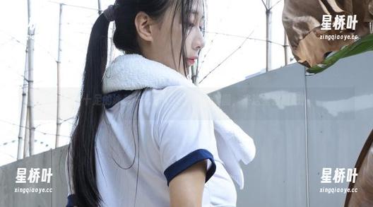 浅安安 创意十足的泳装——浅安安的免费套图,来这里瞅瞅吧!