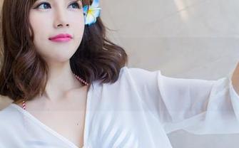 爱蜜社 – 就在那儿，看黄乐然的女友原图，哦，居然会让我思绪飞扬，怎么回事？