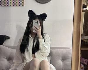 微密圈 – 新鲜出炉的图集：玫桃泡芙和她的紫梦，喔，这得稍微思考下，舔舌头。