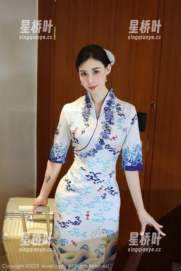 秀人网-Angela小热巴 秀人网 - Angela小热巴的红裙套图,真的是个随意的更新,红得都让我有点晃眼了。