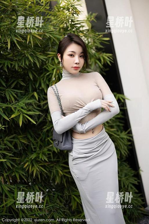 秀人网-Candy糖糖 秀人网 - 婚纱原图:Candy糖糖还以为这是出门逛街的新武器呢!