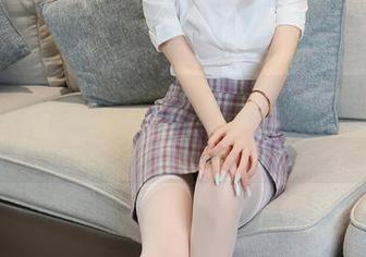 秀人网 – 舒林培，双人对视，图库里每个角落都在小声分享呢。